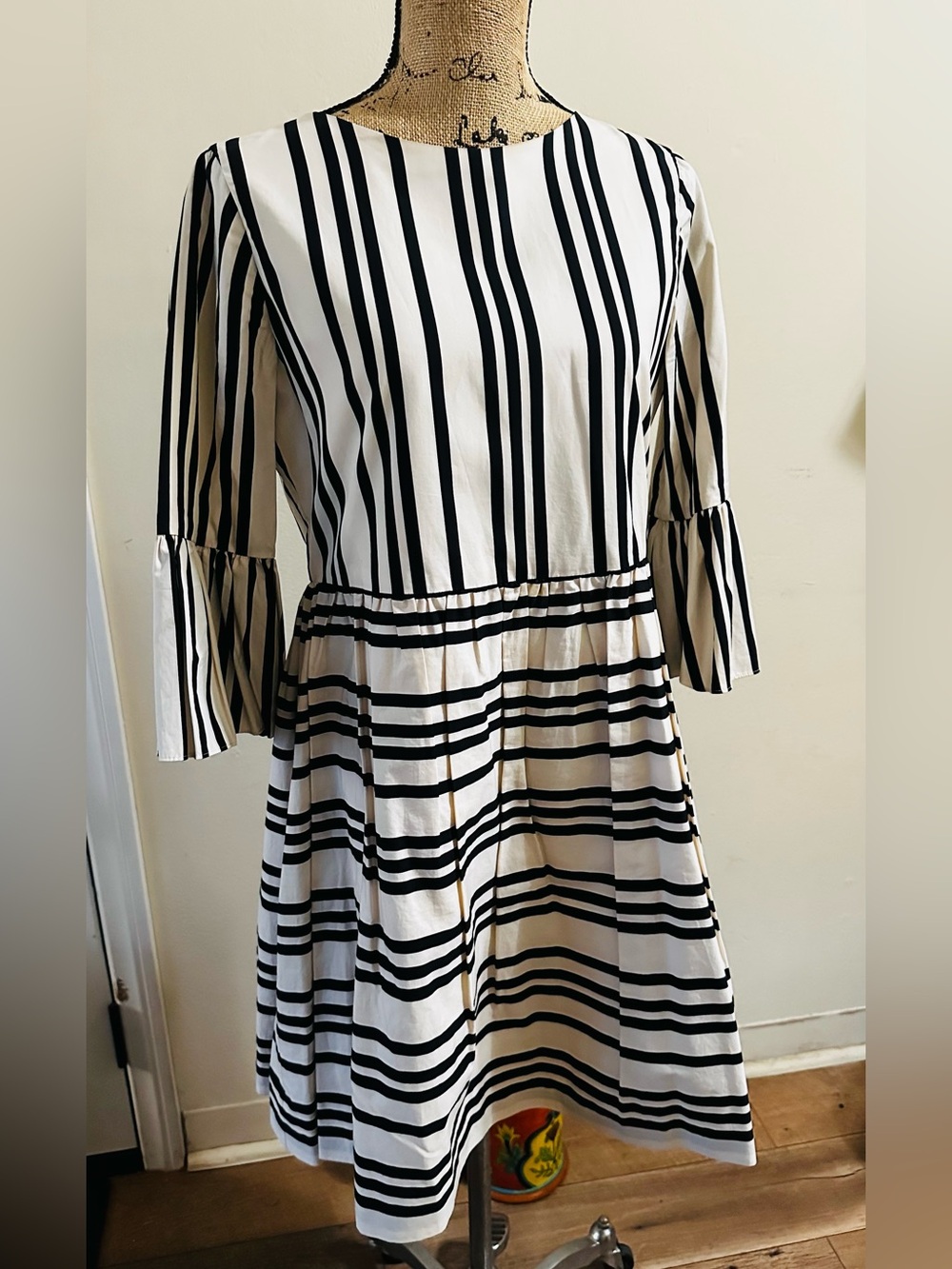 Alice + Olivia Black & White Striped Bell Sleeve Dress